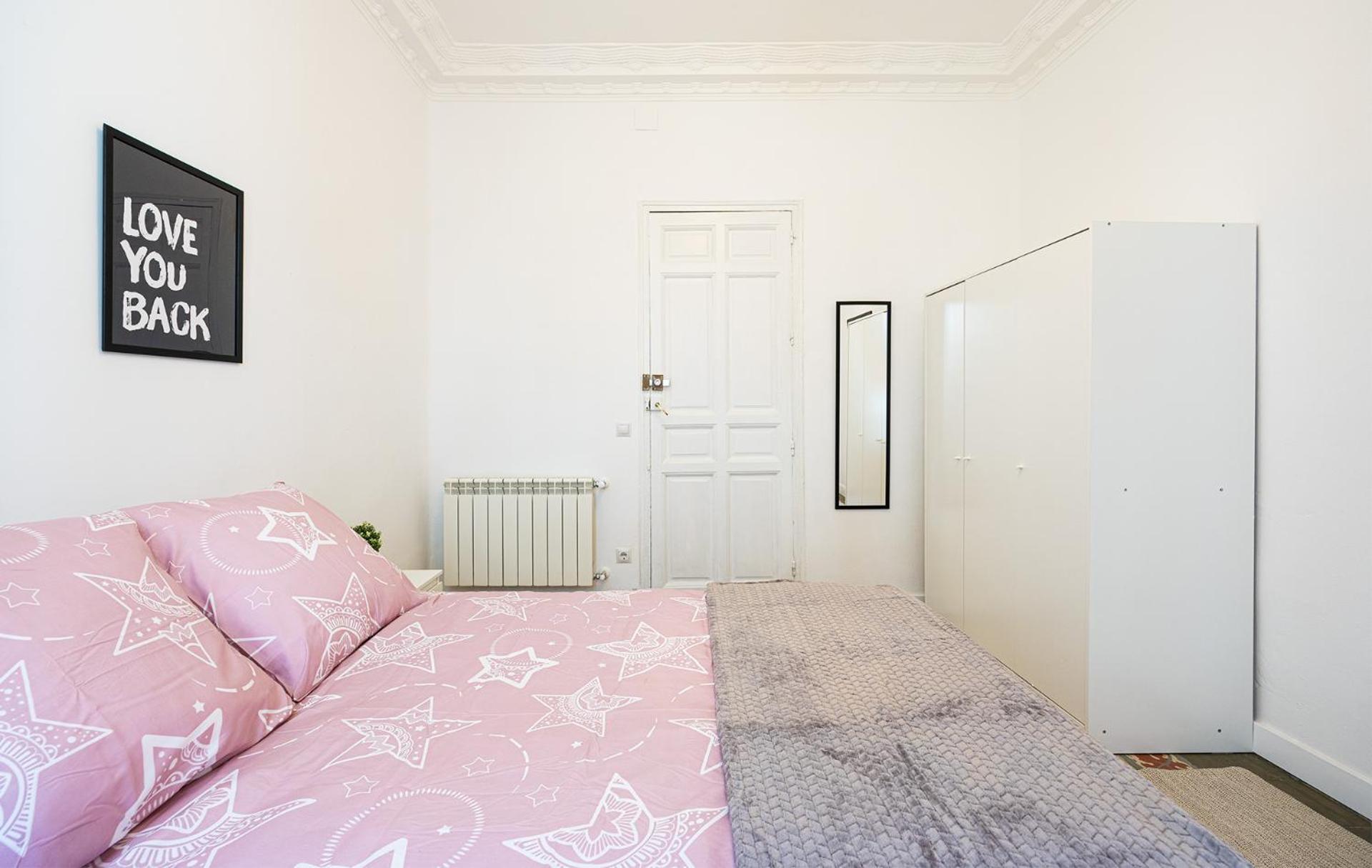 Anton Rooms Мадрид Экстерьер фото